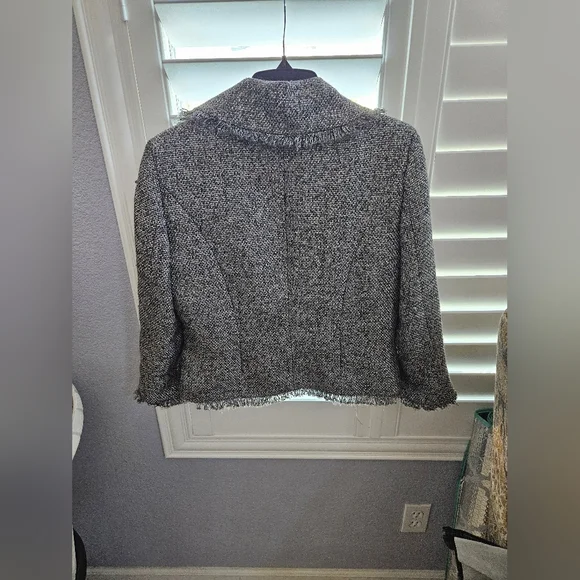 Bebe Women's Gray Tweed Jacket Size 10 - Picture 9 of 11